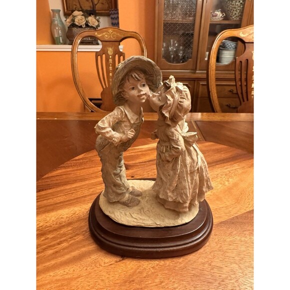 Boy & Girl Kissing Figurine 7 3/4"H x 6"W x6"W Multicolor - Picture 6 of 14
